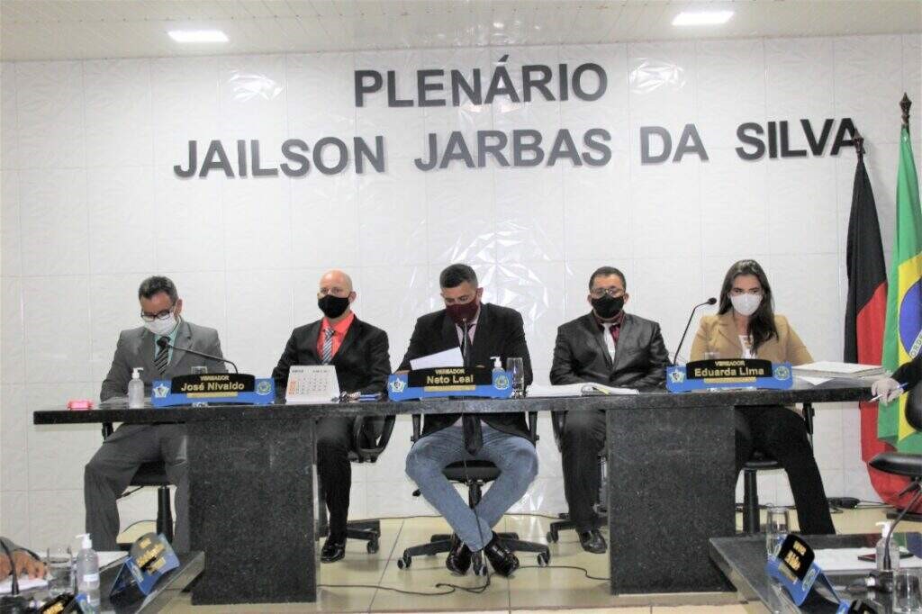 Câmara de Vereadores de Riacho de Santo Antônio realiza 1° sessão ordinária